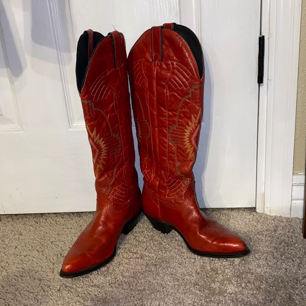 Red kneehigh cowgirl boots